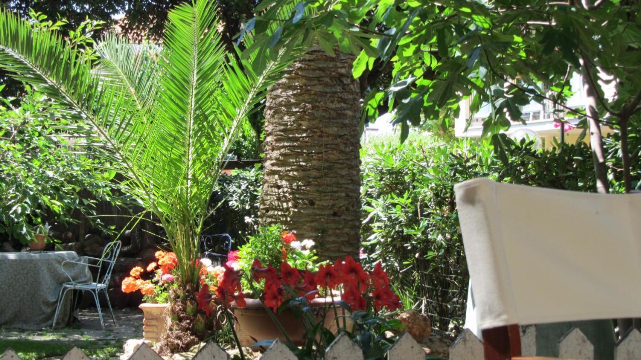 Hotel Ausonia Фоллоника Экстерьер фото